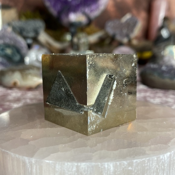 Pyrite cube RARE - Picture 4 of 4